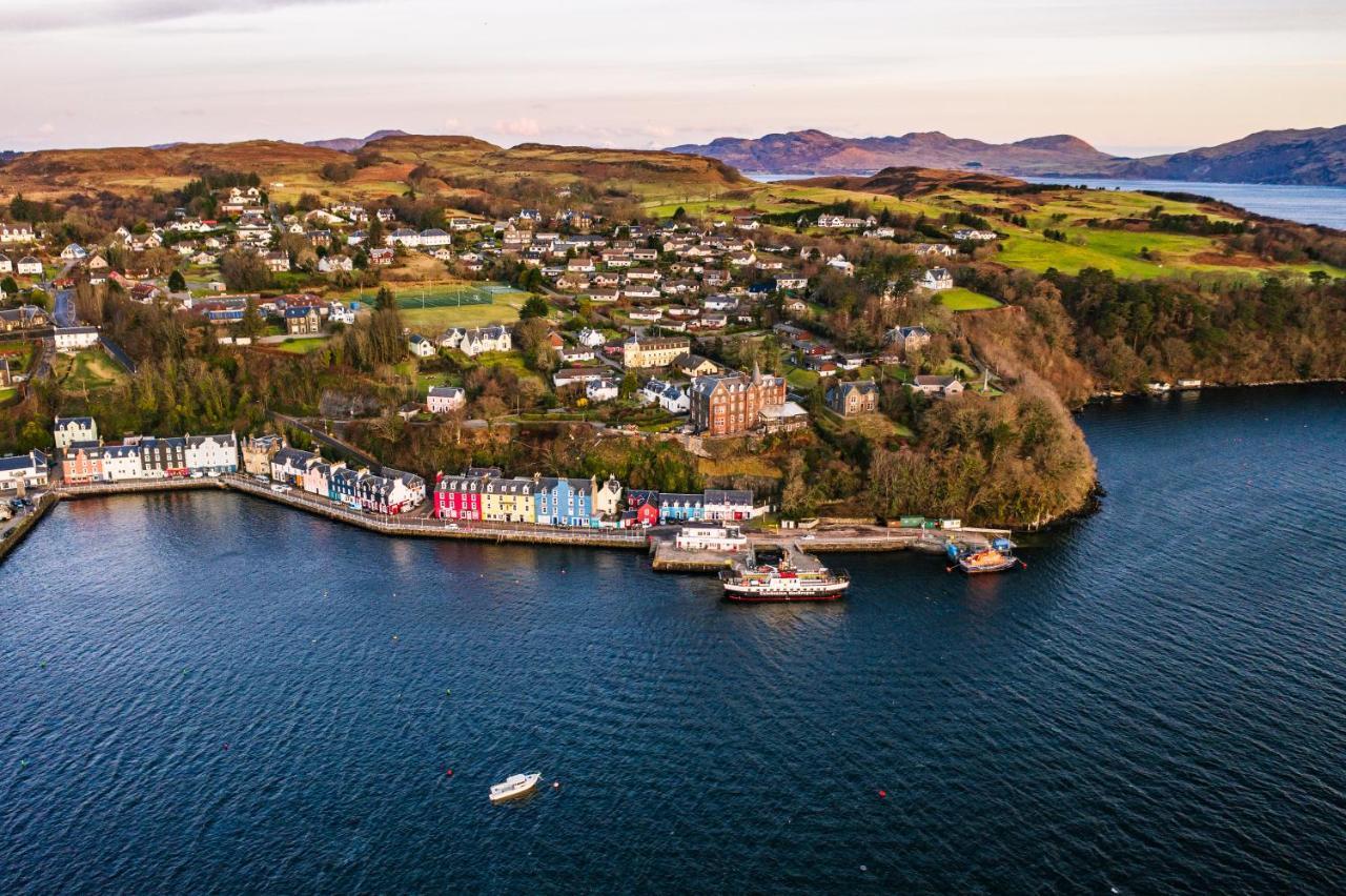 Western Isles Hotel Tobermory Exterior photo